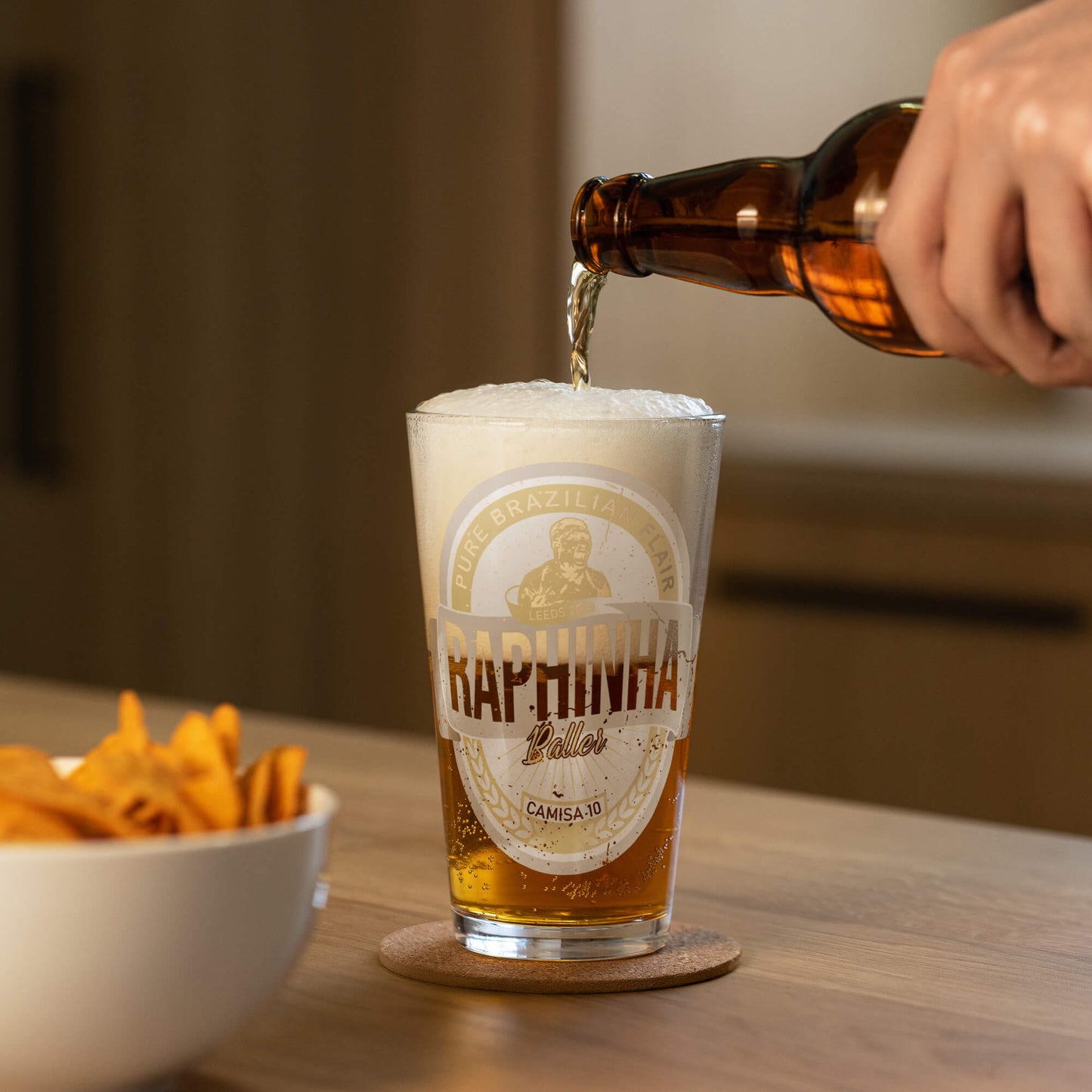 Baller Raphinha Pint Glass