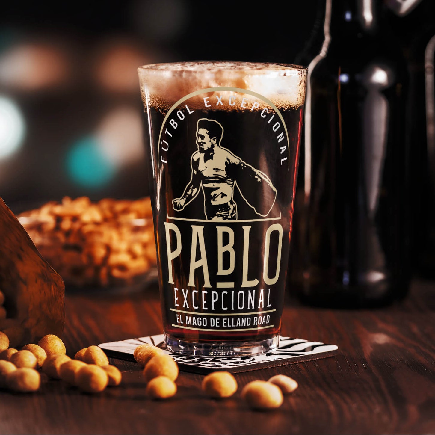Pablo Dark Pint Glass 
